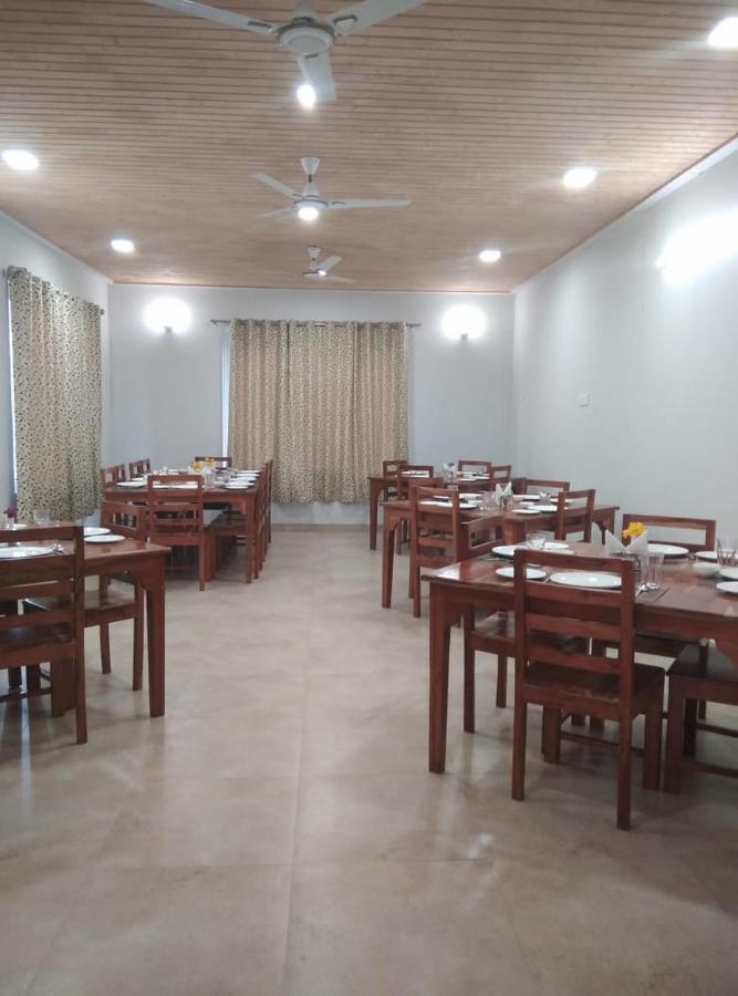 Le Roi Floating Huts & Eco Rooms Tehri New Tehri Exterior photo